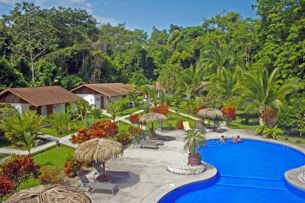 Hotel Suizo Loco Lodge & Resort Cahuita Eksteriør billede