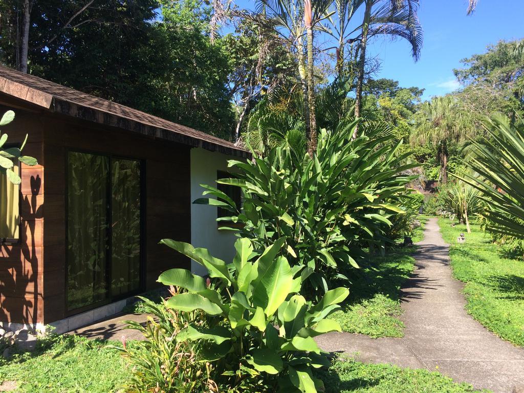Hotel Suizo Loco Lodge & Resort Cahuita Eksteriør billede